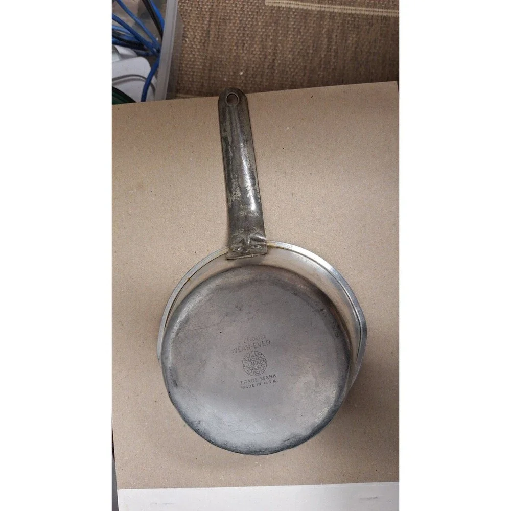 Vintage Wear-Ever Aluminium USA  Sauce‎ Pan 2030 5/8